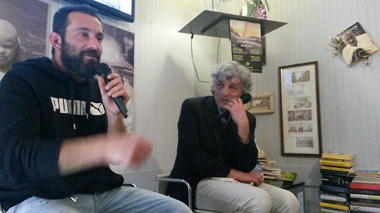 Aperitivo con l'autore, successo per l'incontro con Cavina