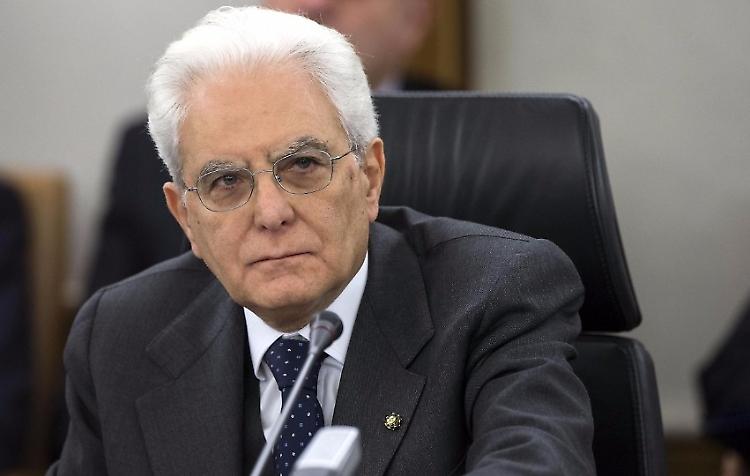 Covid: Mattarella, gratitudine per lavoro volontariato