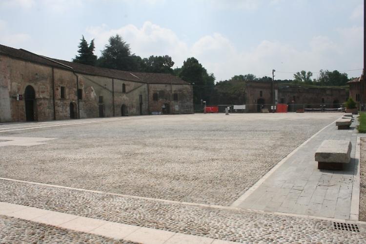 Narrazione storica lungo le mura