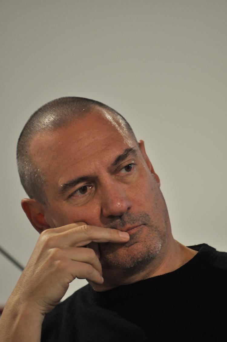 Raul Montanari presenta 'Il regno degli amici' e premia gli studenti scrittori cremaschi