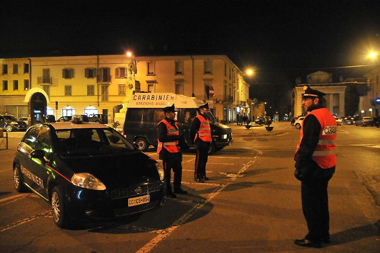 Popolo della notte ‘al setaccio’Denunce, multe e via patenti