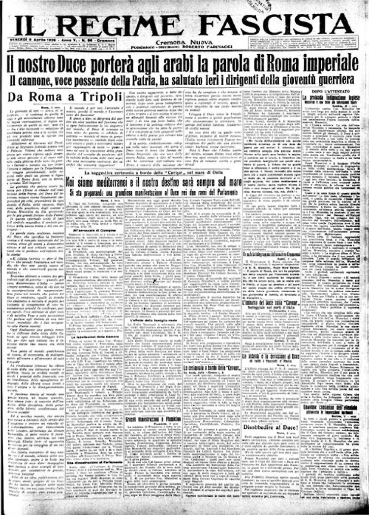 Il Duce veleggia verso la Tripolitania per portare la parola dell'Italia fascista e le popolazioni ansiosamente lo attendono