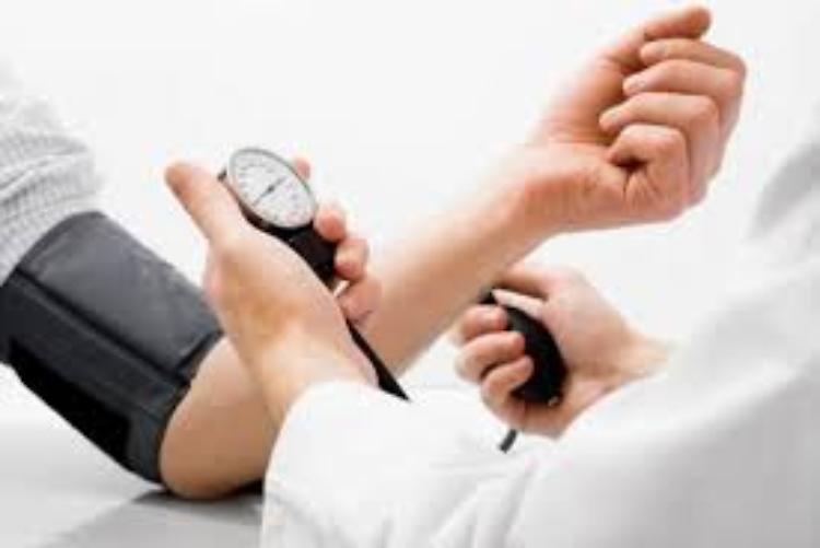 Pressione arteriosa, i nvecchiamento cutaneo e benessere dell'intestino