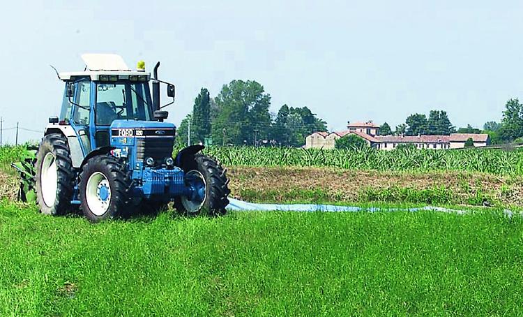 Trattore rubato, appello social in cerca di testimoni