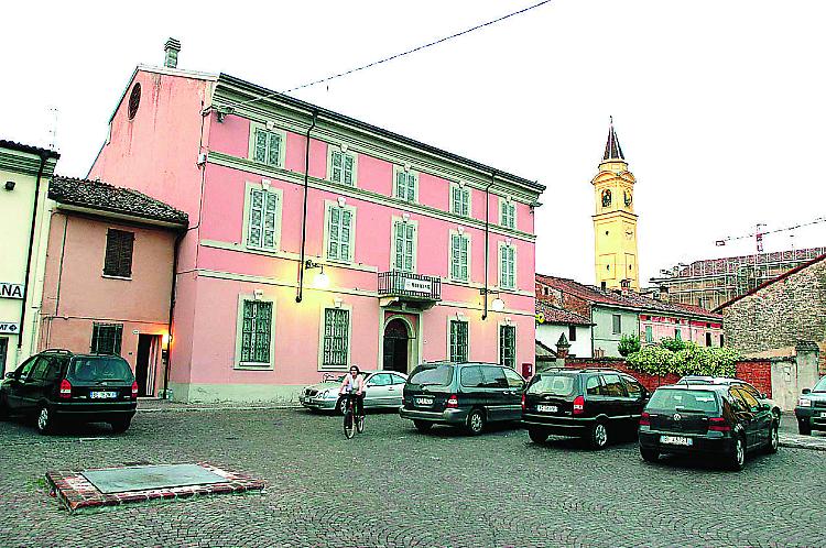 Corte dei Conti, ultimatum: 'Riequilibrio o commissario'