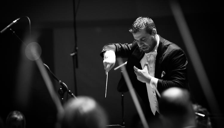 Jader Bignamini: 'Un anno speciale dal Bolshoi al Metropolitan'