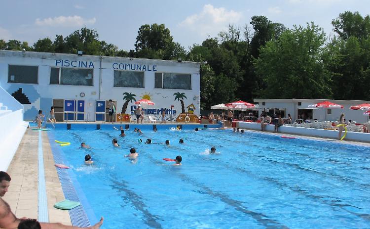 Quest'estate la piscina resterà chiusa