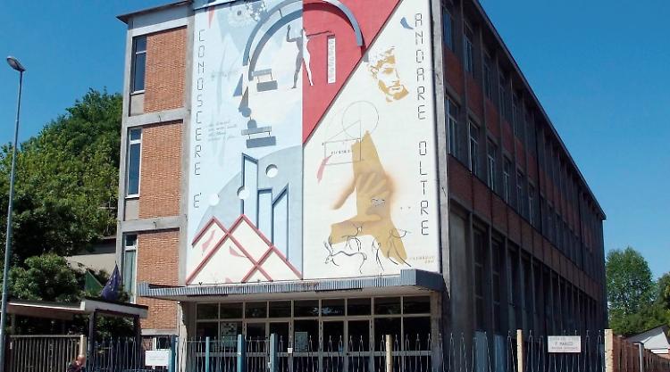 Dopo le lezioni si costruiscono biciclette