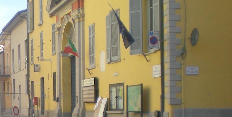 &laquo;Pari diritti per i migranti&raquo;. La Lega: &laquo;Penalizzati i nostri poveri&raquo;