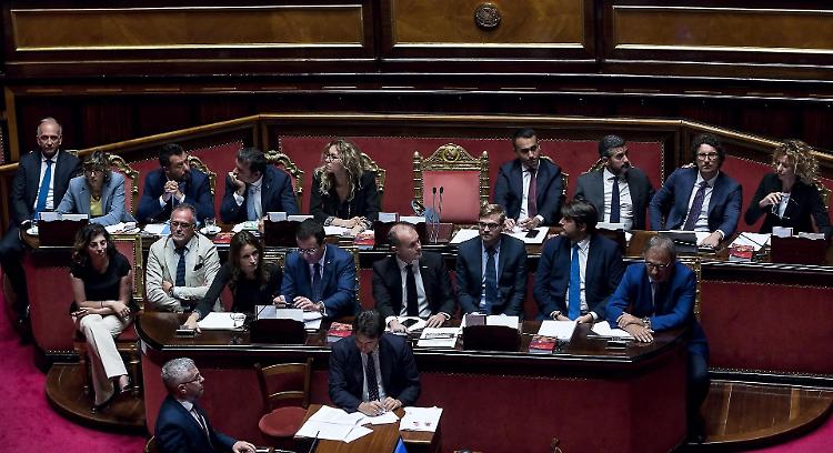 Tav: bocciata la mozione del M5S, approvate quelle a favore dell'opera