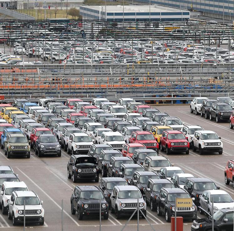 Birmania: Suzuki ferma la produzione in 2 fabbriche