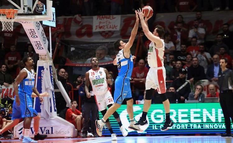 La Vanoli cade a Pistoia