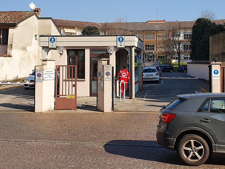 Caro rette al Busi, famiglie in affanno: &laquo;Aumenti da rivedere&raquo;