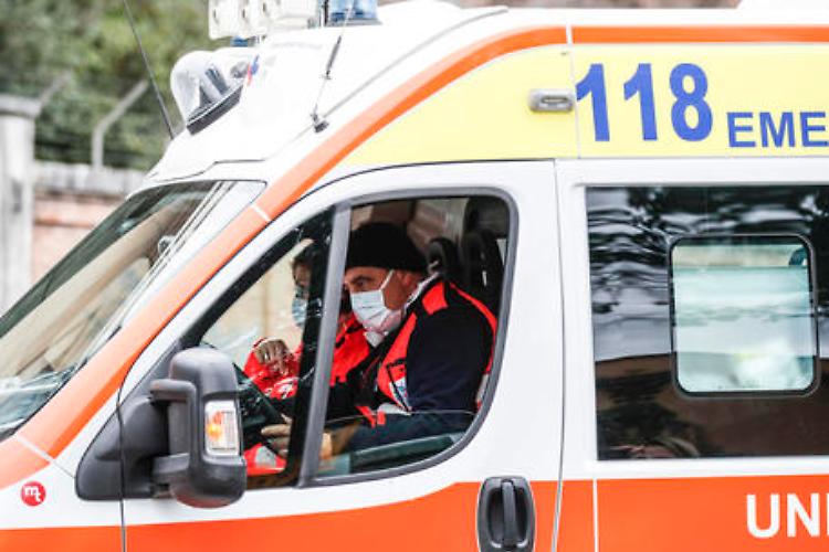 Sanità: bimba arriva morta con 118 a pronto soccorso Siena