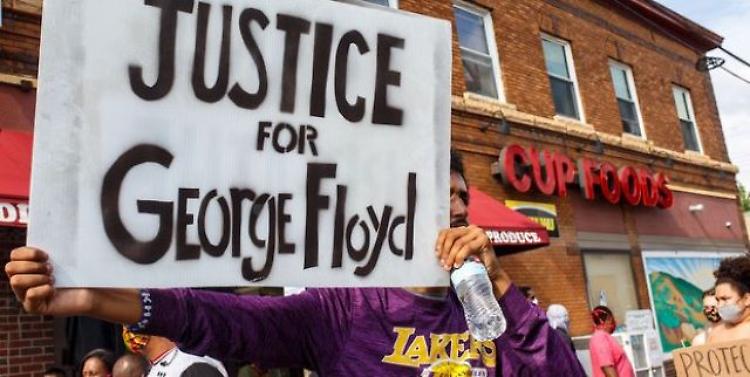 Minneapolis, morte Floyd: è emergenza 