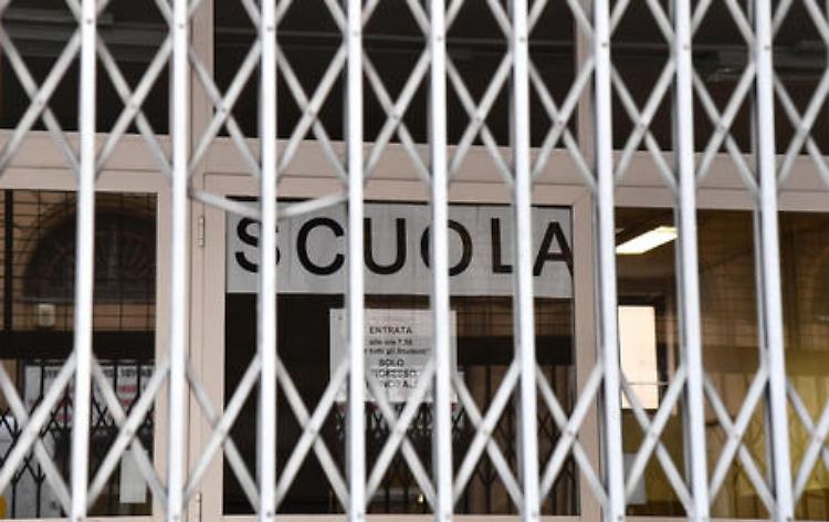 Scuola: Cgil, non ci sono condizioni ritorno presenza