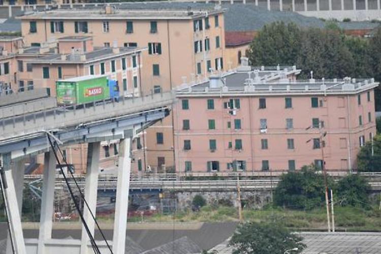 Ponte Genova: familiari vittime, chiediamo incontro a premier