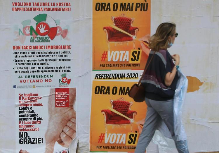 Taglio dei politici. In 268.561 al voto domenica e luned&igrave;