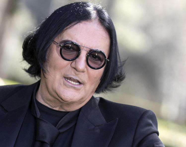 Renato Zero, 70 anni e nuove sfide all'orizzonte