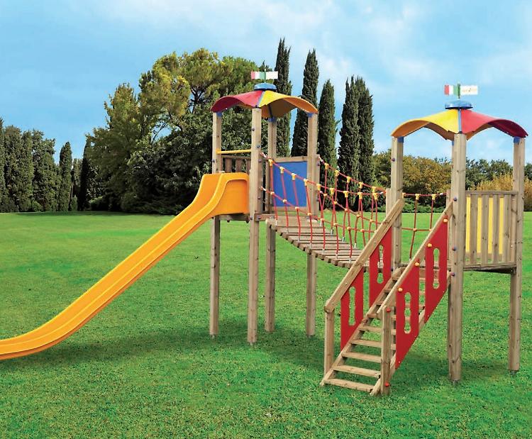 Piadena «città dei bambini» con parchi attrezzati e giochi