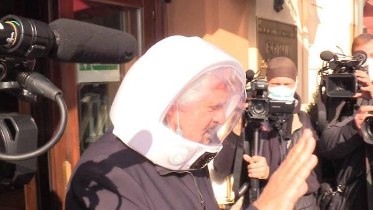 Finito a Roma il summit M5s: per Conte un ruolo ad hoc