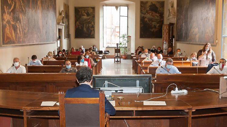Commissione Cultura, Gioventù Nazionale e Azione Studentesca esclusi: "Perché noi no?"