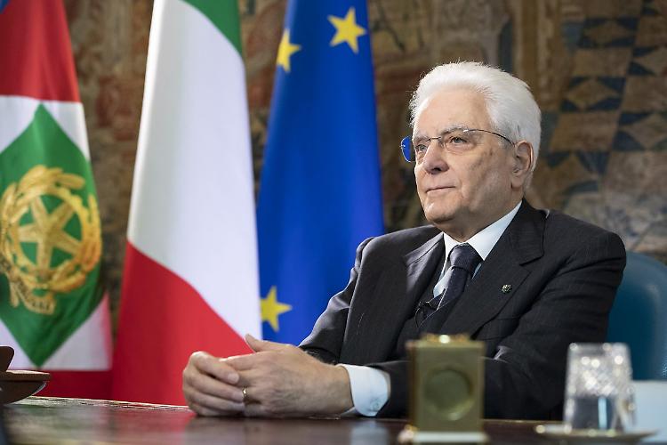 Mattarella "Gino Strada ha portato la vita dove la guerra voleva morte"