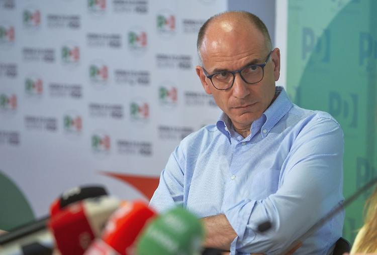 Letta "Unico alleato possibile per Calenda è Calenda"