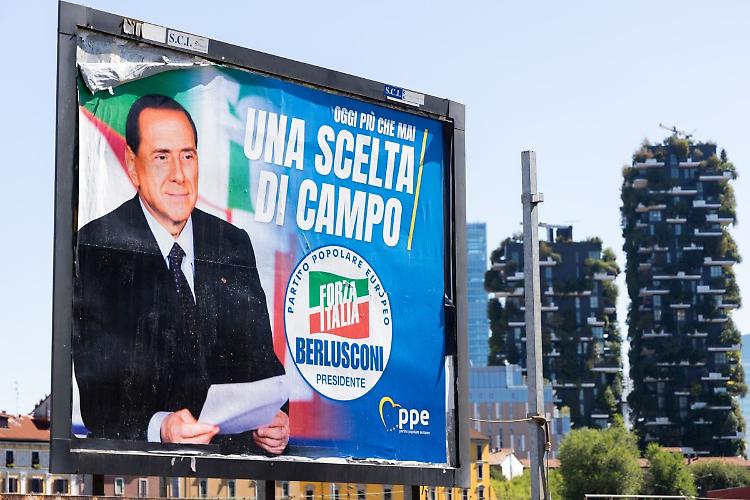 Berlusconi "Reddito di cittadinanza? Va riformulato, non abolito"