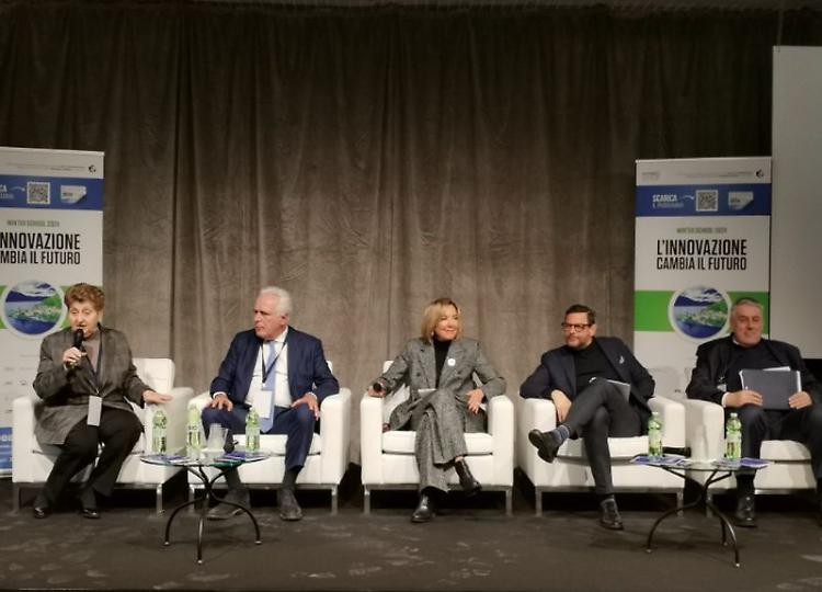 Innovazione, ricerca, programmazione: arriva la "Carta di Cernobbio"