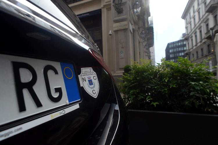 Noleggio auto con conducente, scaduti i termini del bando per le nuove autorizzazioni