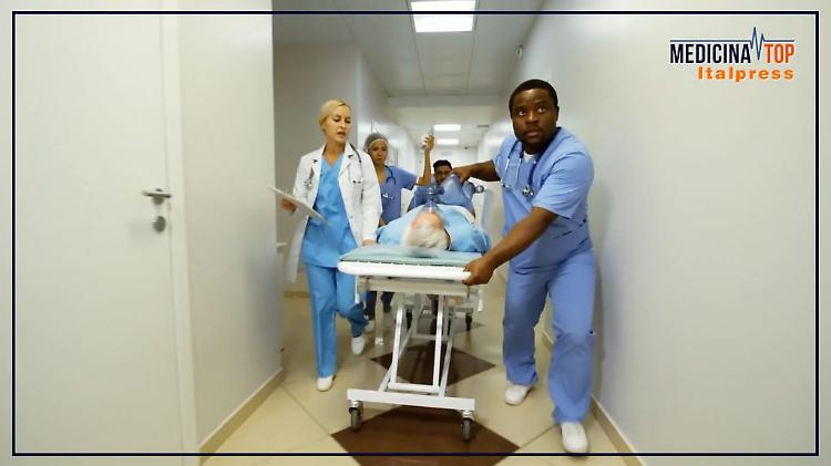 Chirurgia d'urgenza sempre pi&ugrave; tecnologica, spazio anche all'IA