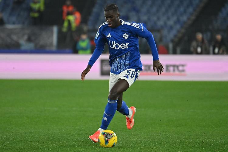 Punti salvezza per il Como, travolta l'Udinese 4-1