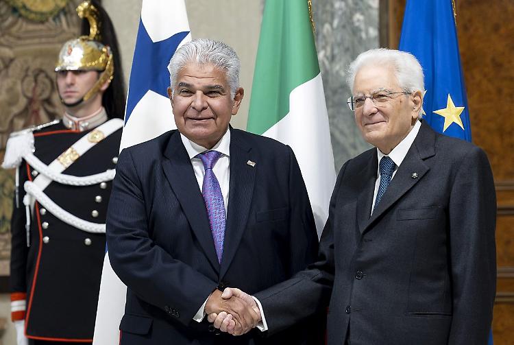 Presidente Panama "Saremo inflessibili sulla sovranit&agrave; del canale"