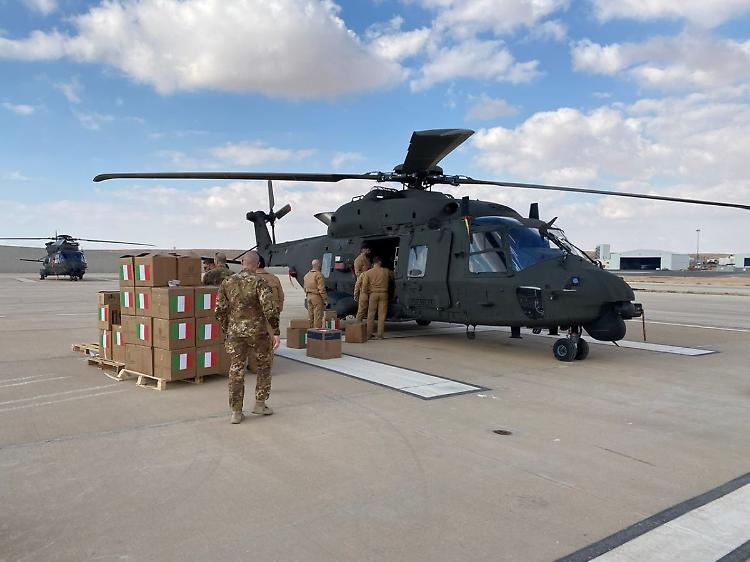 "Un ponte per Gaza", Crosetto "La Difesa aiuta chi soffre"