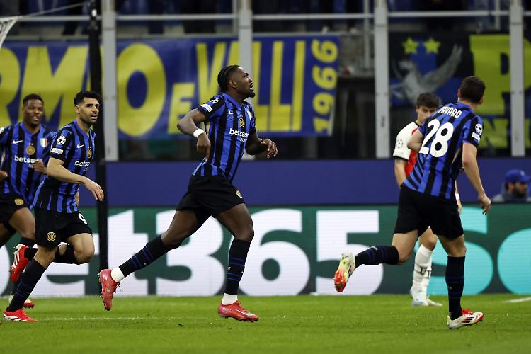 Inter tra le migliori 8 d'Europa, battuto 2-1 il Feyenoord