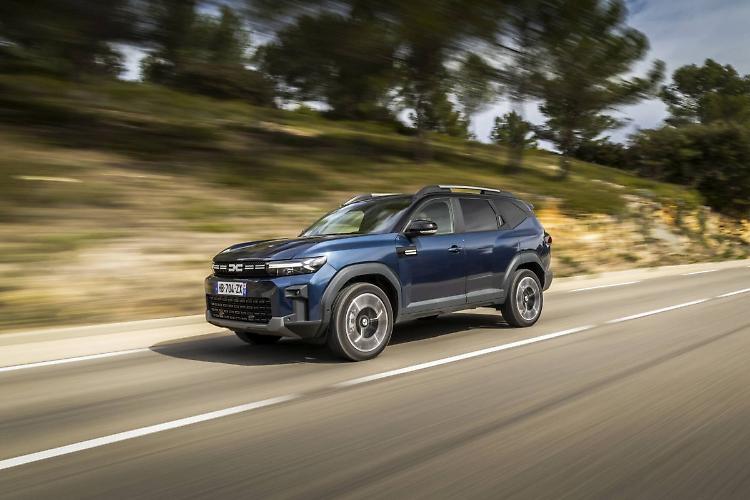 Dacia Bigster, comfort, abitabilit&agrave; e una guida eco-smart