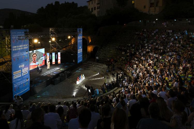 Notte di emozioni e stelle al 29&deg; Premio Fair Play Menarini