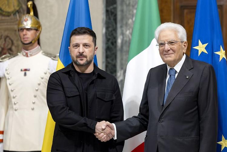 Mattarella "Cruciale che Kiev avverta che non &egrave; sola"