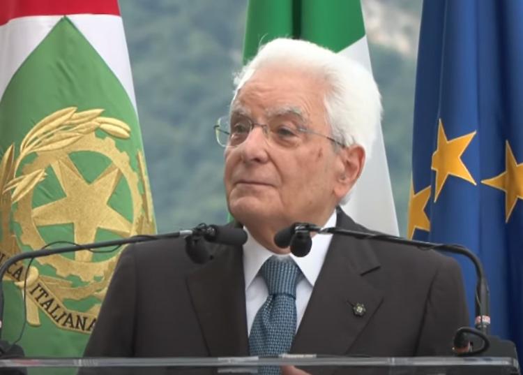 Mattarella "Con le guerre ritornano ombre di periodi oscuri del passato"
