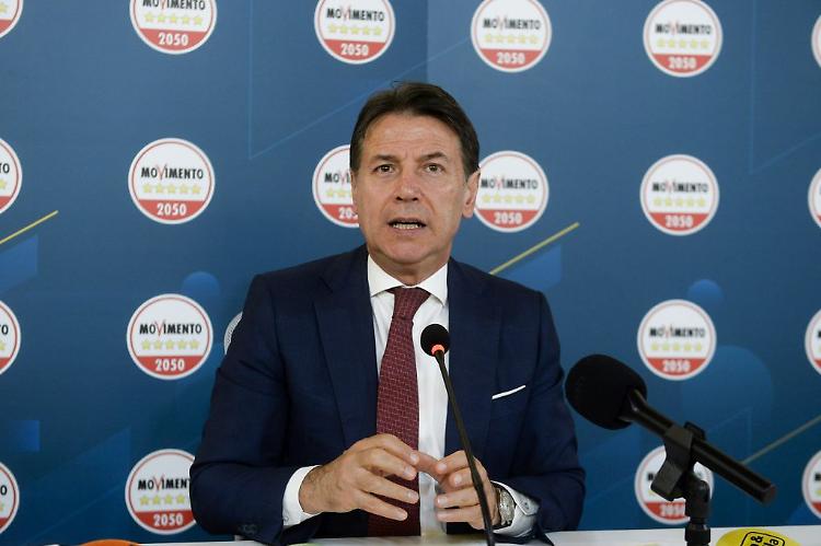 Conte "Reddito Cittadinanza ha salvato dalla povert&agrave; 1 mln di persone"