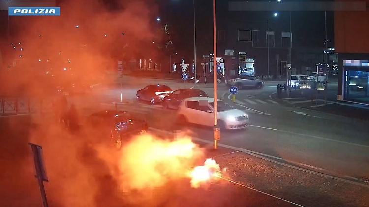 Aggressione a tifosi del Napoli, denunciati 21 ultras dell'Hellas Verona