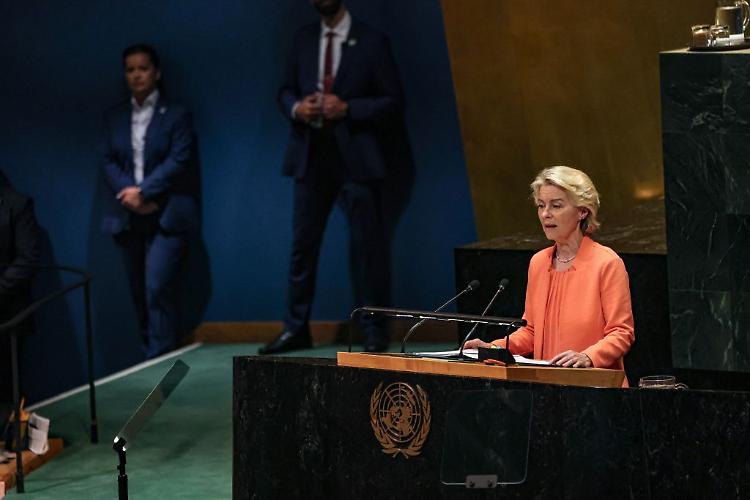 von der Leyen "Abbattere i jet russi opzione sul tavolo"