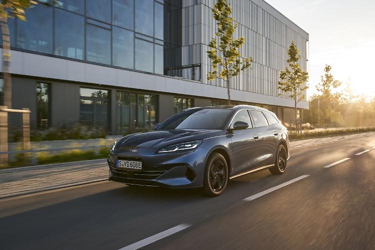 BYD E DENZA protagonisti al Salone dell'Auto di Torino