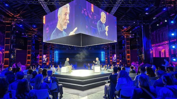 Ue, Labriola (Tim) "Serve coraggio, l'inazione non &egrave; un'opzione"