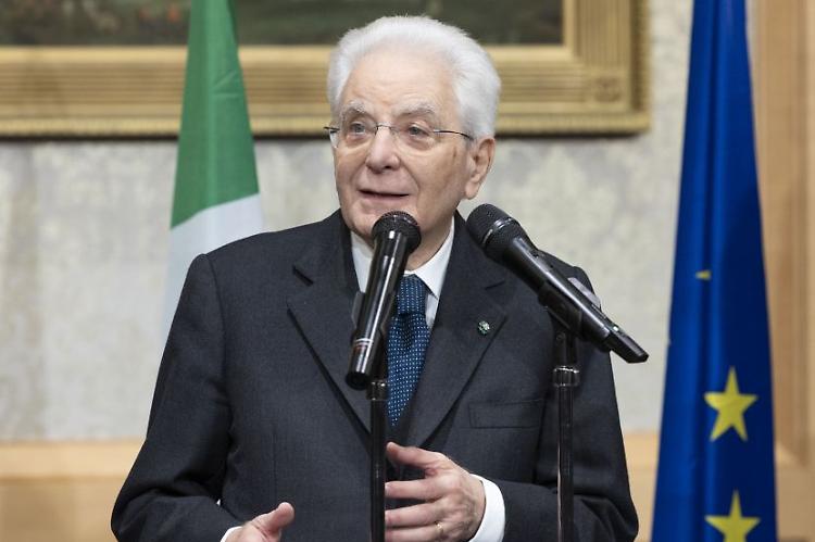 Mattarella "Urgente ritorno ad aspirazione universale alla pace"