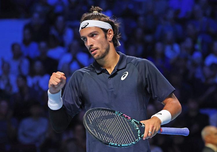 Anche Musetti in semifinale a Vienna, sfider&agrave; Zverev