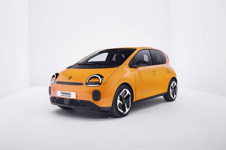 Renault Twingo E-Tech Electric, rivoluzione tra le city car