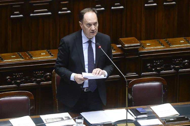 Ciriani "Con la manovra non aiutiamo i milionari, pochi margini per intervenire"