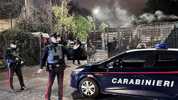 Maxi blitz dei Carabinieri a Roma, 18 arresti per rapine e furti